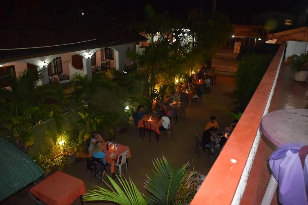 Sea Joy Guesthouse And Restaurant 尼甘布